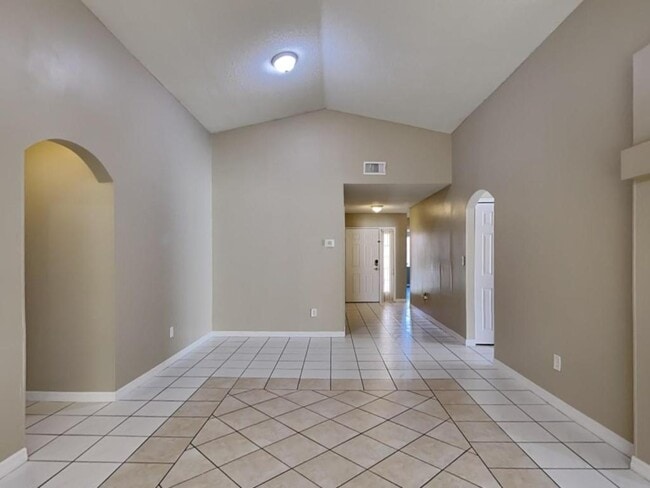 Building Photo - 16028 SW 86th Terrace