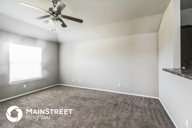 Foto del edificio - 4509 Wagner Lake Dr