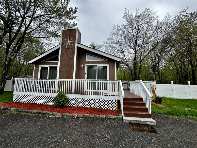 Foto principal - 86 Penn Forest Dr