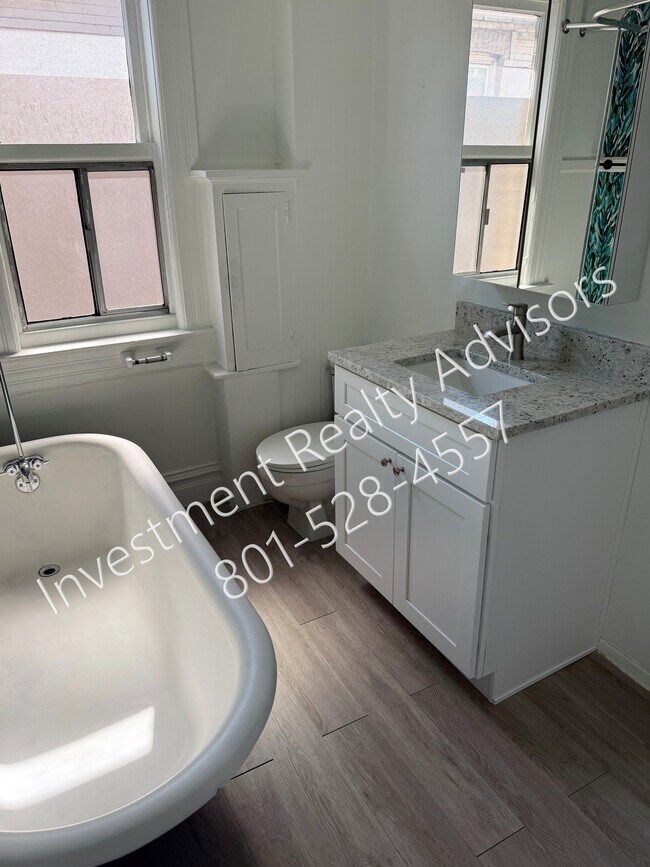 Foto del edificio - 659 E 200 S