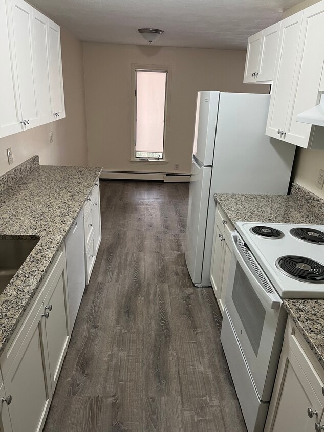 Photo - 2 Norton Ave (Walpole, MA)