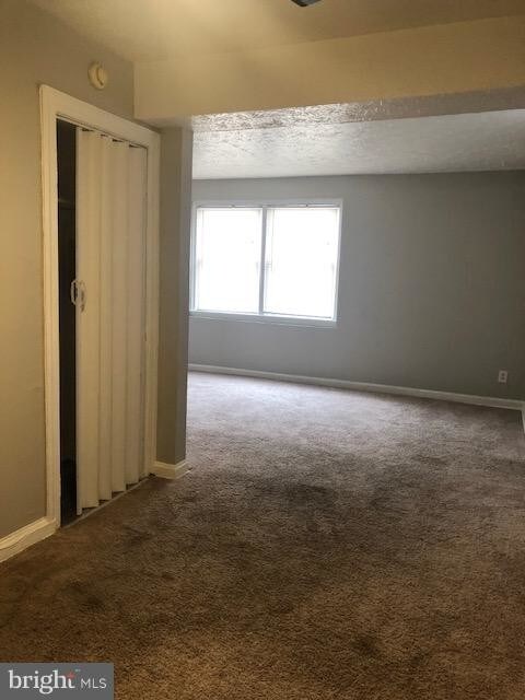 Foto del edificio - 2435 Iverson St