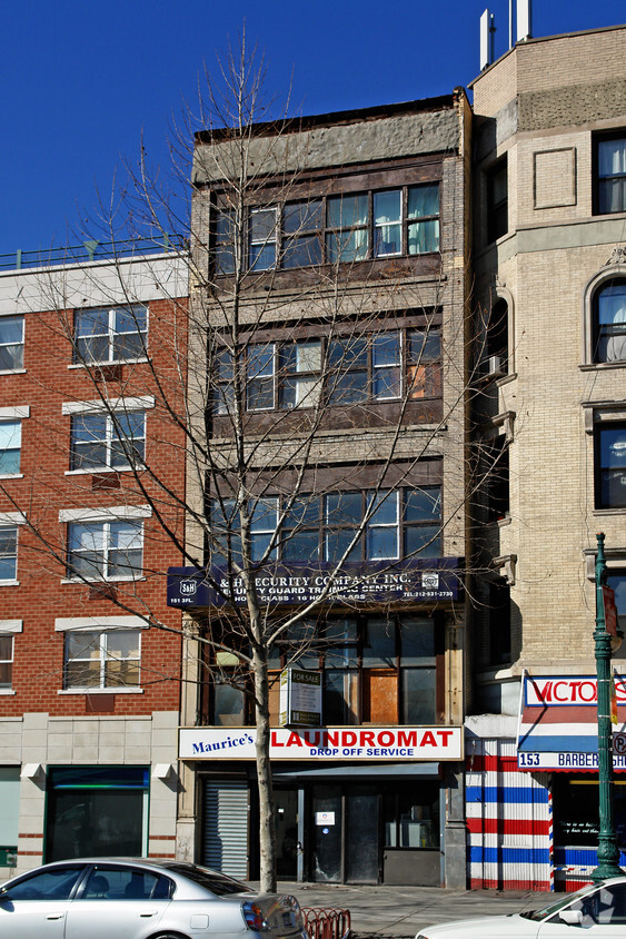 Foto del edificio - 151 Lenox Ave