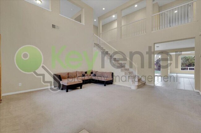 Foto del edificio - 1444 Eaglesfield Ln