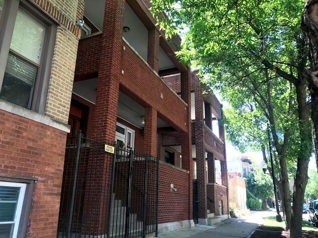 Foto del edificio - 955 N Oakley Blvd