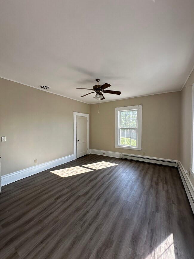 Techo de 3,65 metros de altura - 9 Buxton Ct