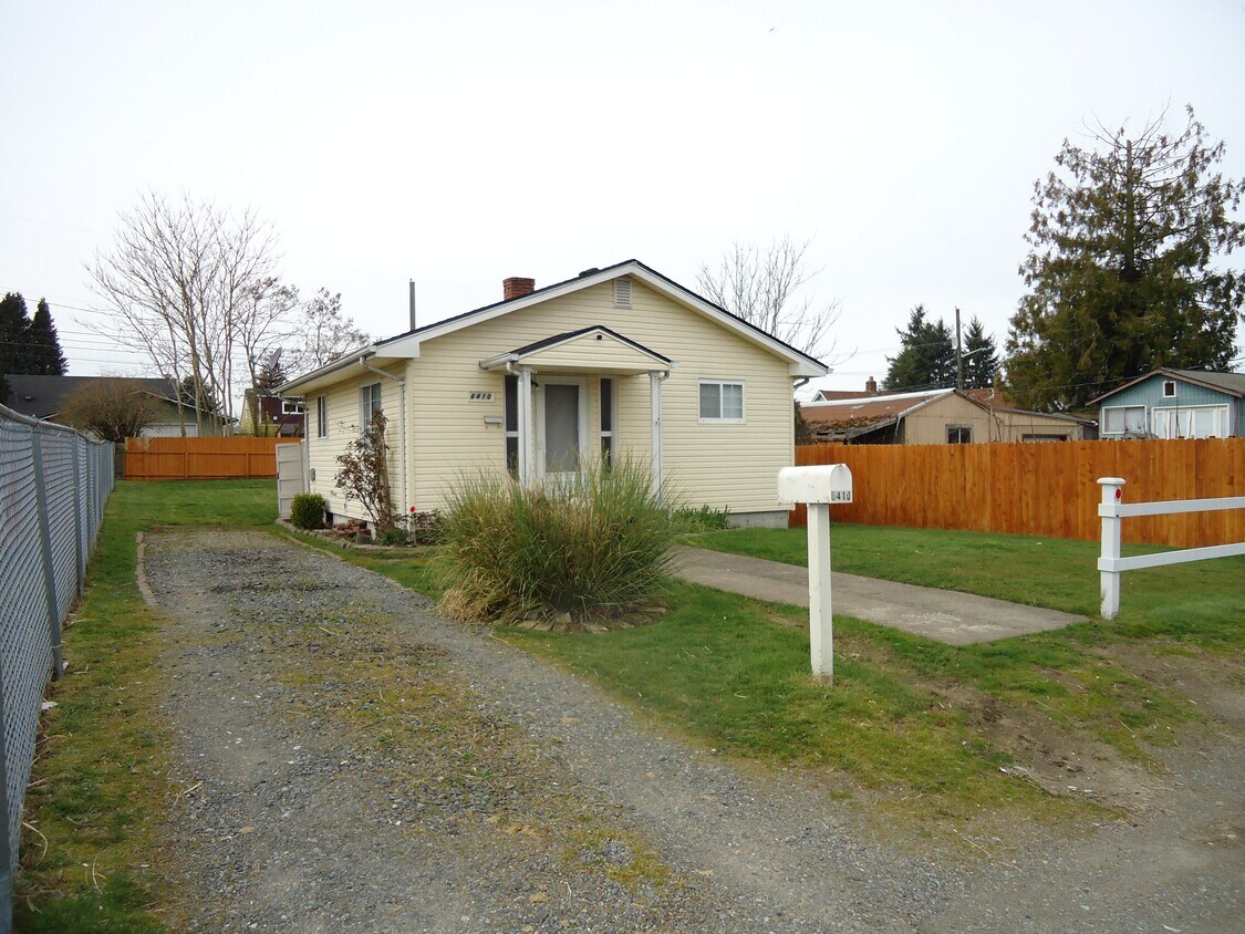 Foto principal - 6410 S Prospect St