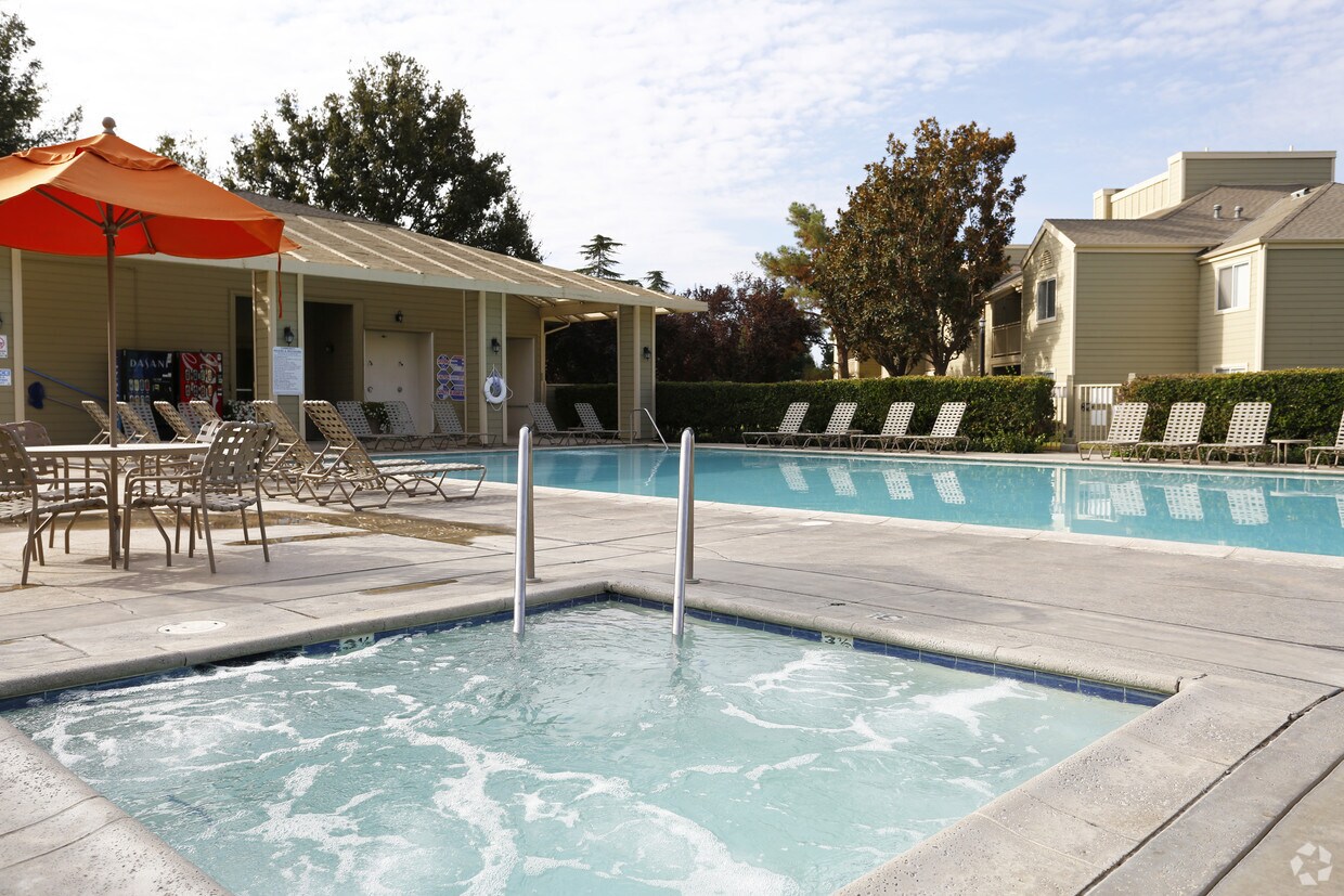 Cambridge Village Apartments Apartments Bakersfield, CA