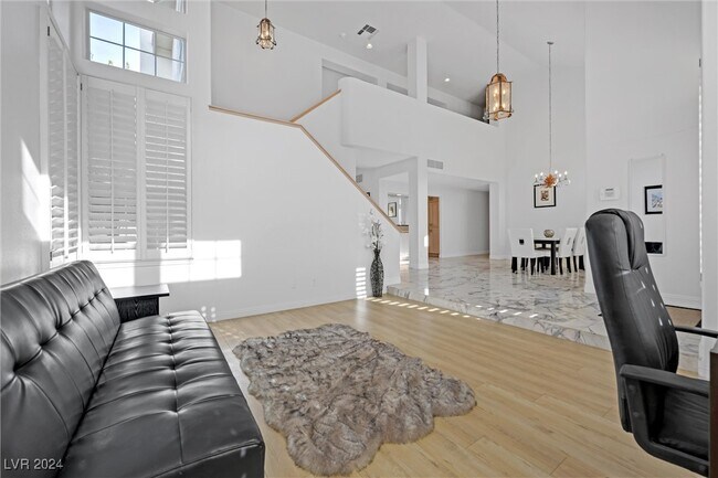 Building Photo - 2916 Sunstone St