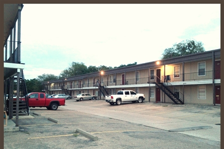 Primary Photo - Whispering Hills Apartments