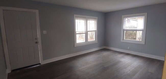 Building Photo - 5955 N 79th St