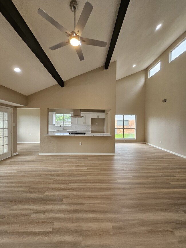 Foto del edificio - 214 Oleander St