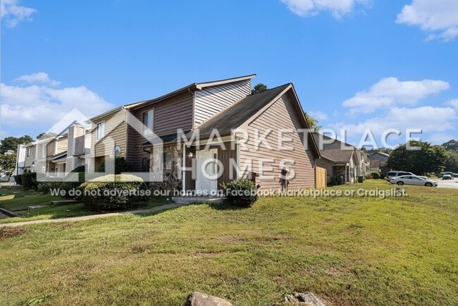 Building Photo - 5839 Trent Walk Dr