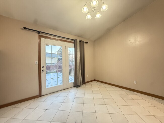 Foto del edificio - 7266 Wimbledon Ct