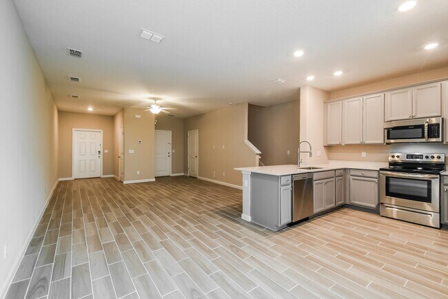 Foto del edificio - 231 Sweet Lemon Ln