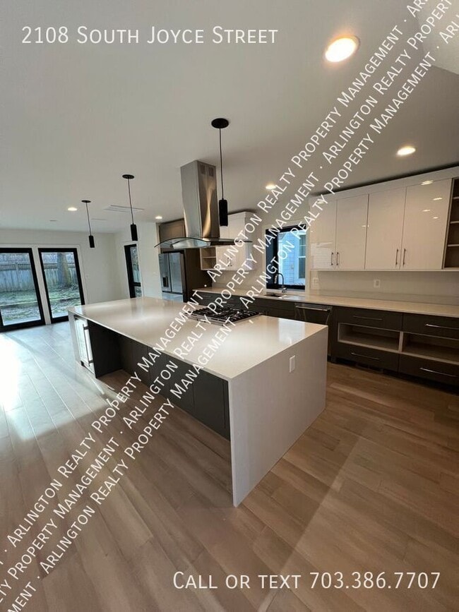 Foto del edificio - 2108 S Joyce St