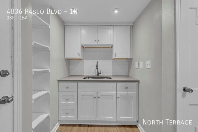 Foto del edificio - Chic & Cozy Studio at University Meadows –...