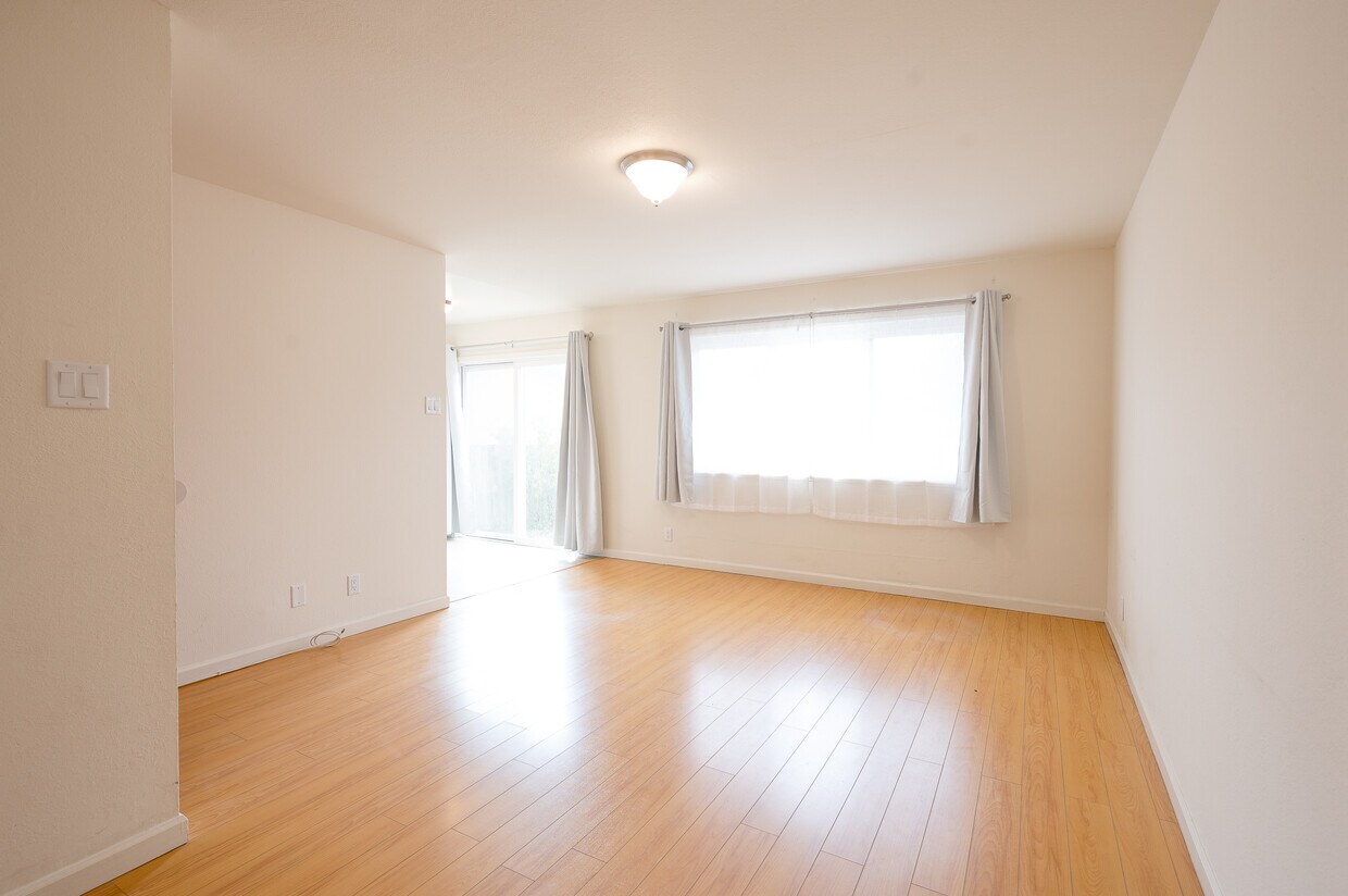 960 Hillside Blvd Unit 960, Daly City, CA 94014 Apartments in Daly