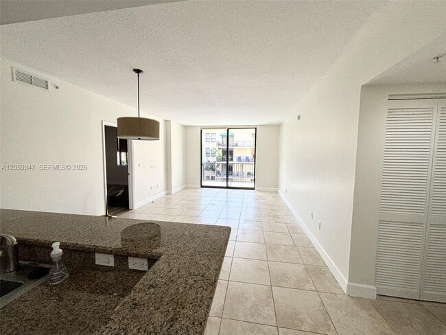 Building Photo - 55 Merrick Wy