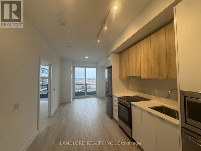 Photo du bâtiment - 9763 Markham Rd