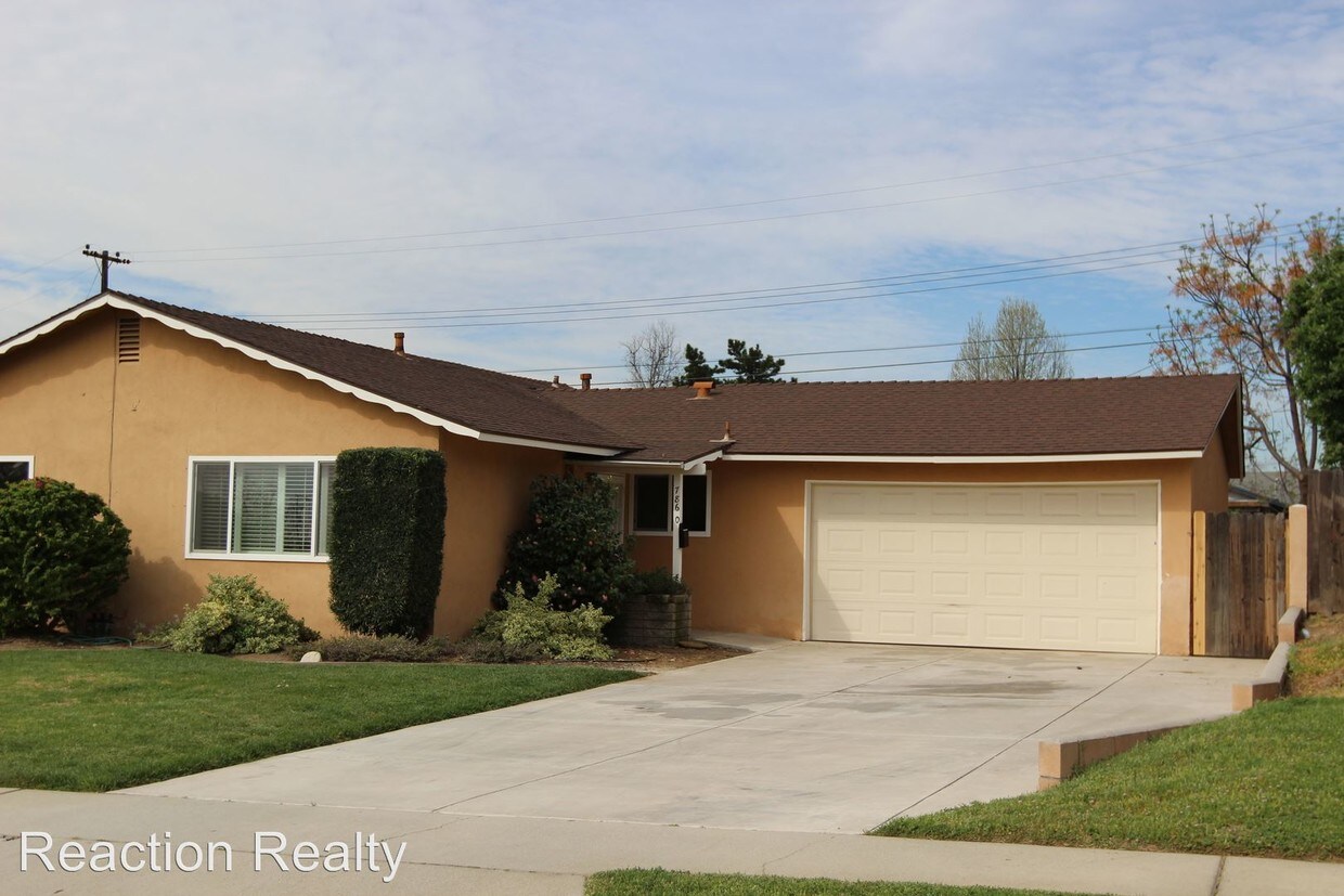 Foto principal - 7860 Klusman Ave