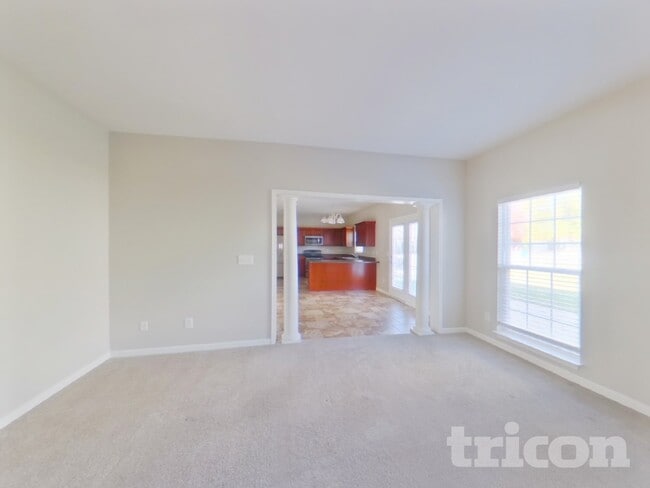 Building Photo - 2013 Fiona Way