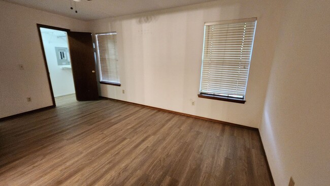 Building Photo - 2 Bed 2 bath apartment in OKC!
