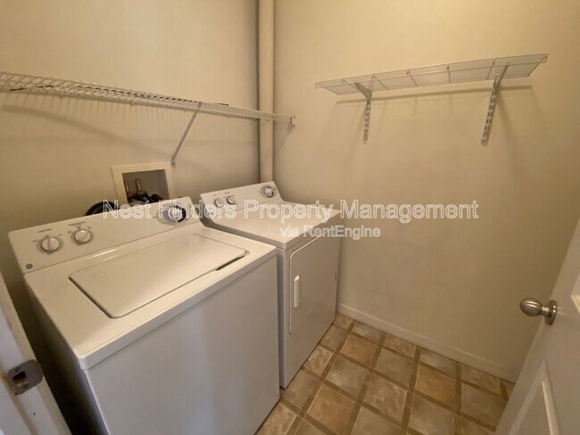 Foto del edificio - 12700 Bartram Park Blvd