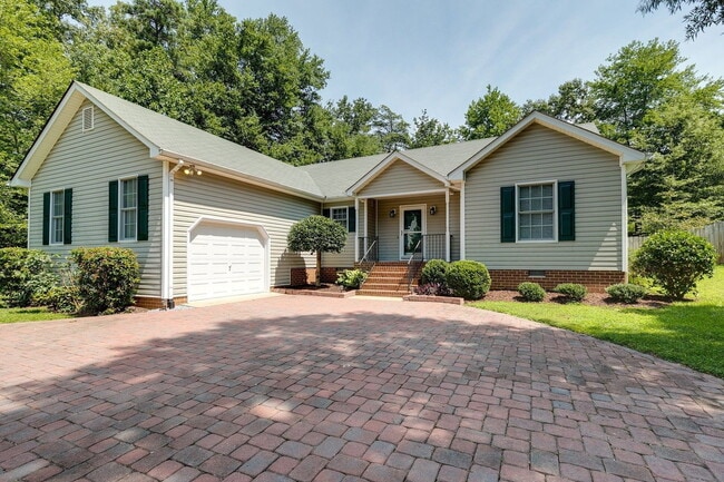 Foto del edificio - 1913 Castle Glen Dr