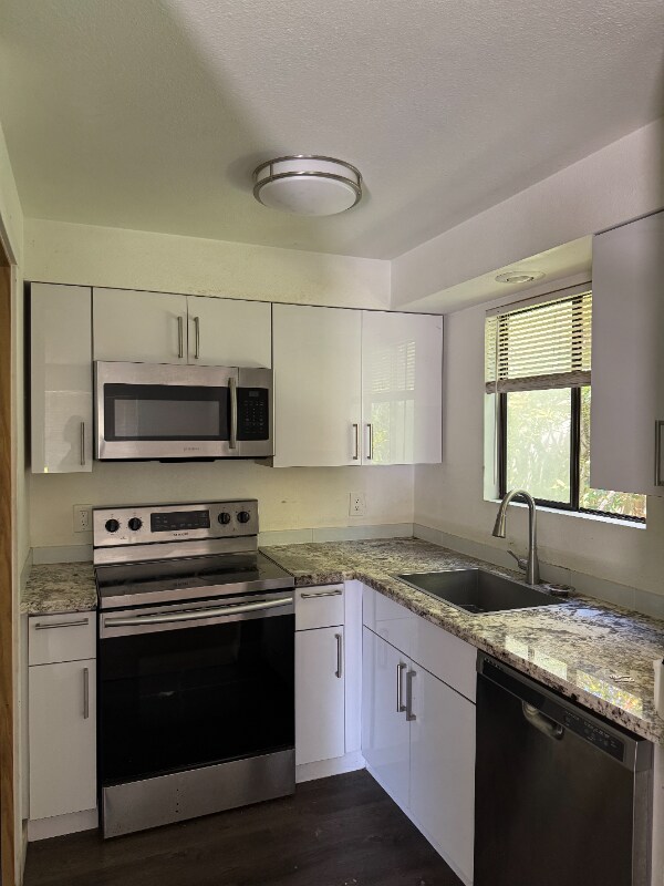 Foto del edificio - 1408 Bellevue Way NE