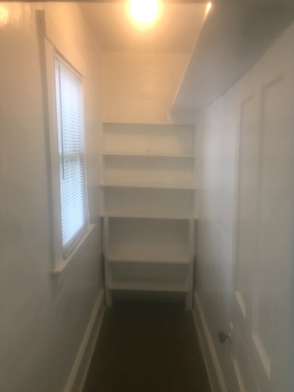Foto del edificio - 326 E Chestnut St