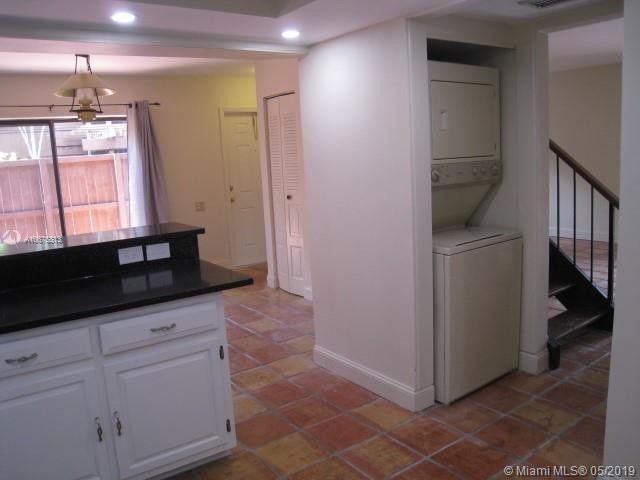 Building Photo - 6524 SW 114th Pl