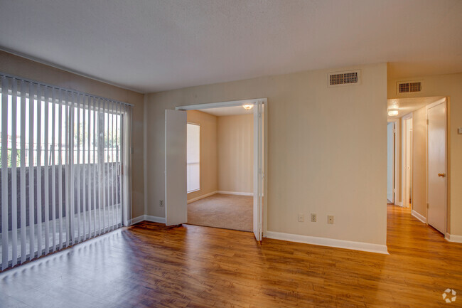 Living Area - Bankside Village