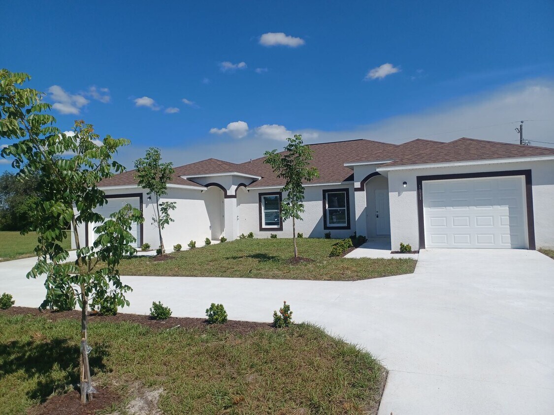 BREAND NEW CONSTRUCTION 3 BR / 2 BA WITH S... - BREAND NEW CONSTRUCTION 3 BR / 2 BA WITH S...
