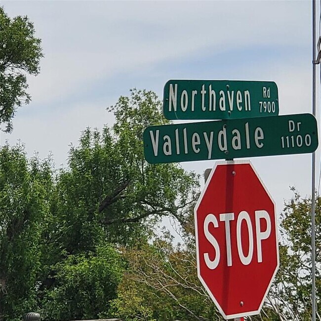 Foto del edificio - 11124 Valleydale Dr