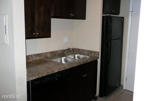 Building Photo - 1586 US-12