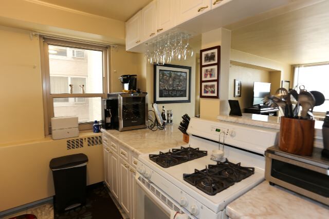 Foto del edificio - 3950 N Lake Shore Dr