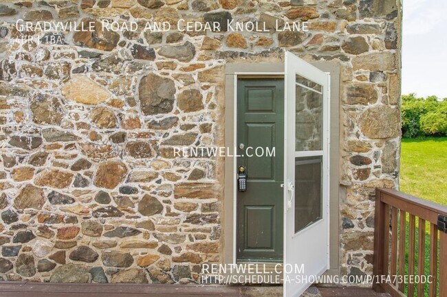 Building Photo - 401 Gradyville Rd