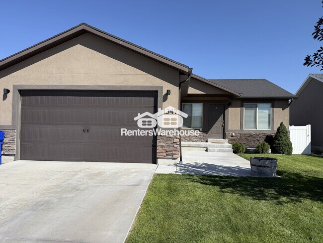 Foto del edificio - 1347 Skip St