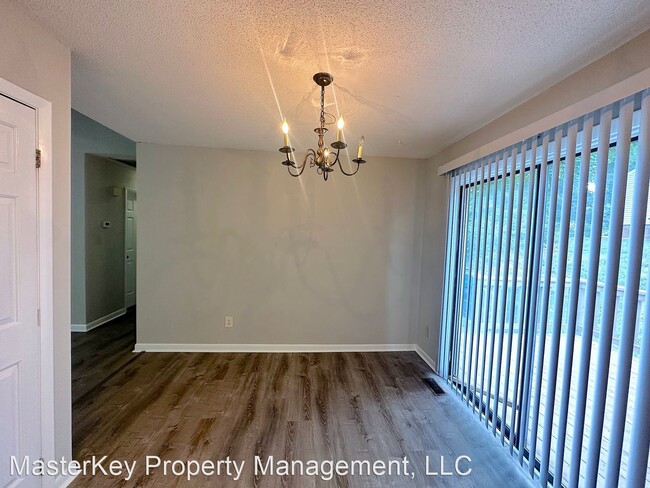 Foto del edificio - 2 br, 2 bath House - 5907 Suncreek Court