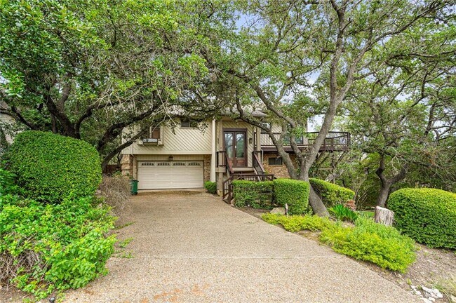 Building Photo - 6527 Ladera Norte