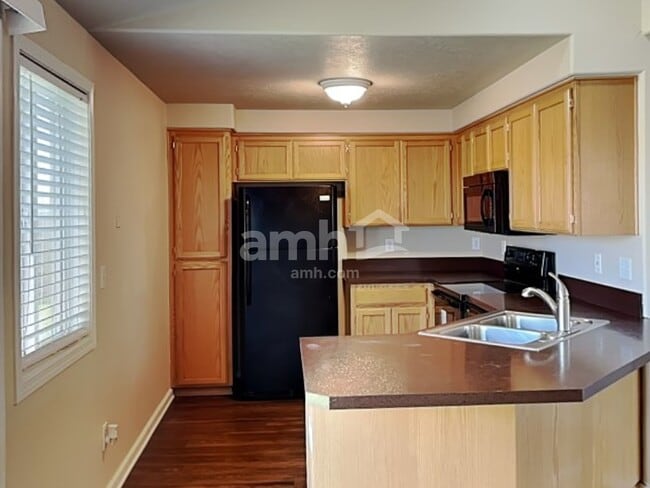 Foto del edificio - 4378 Northside Dr NE