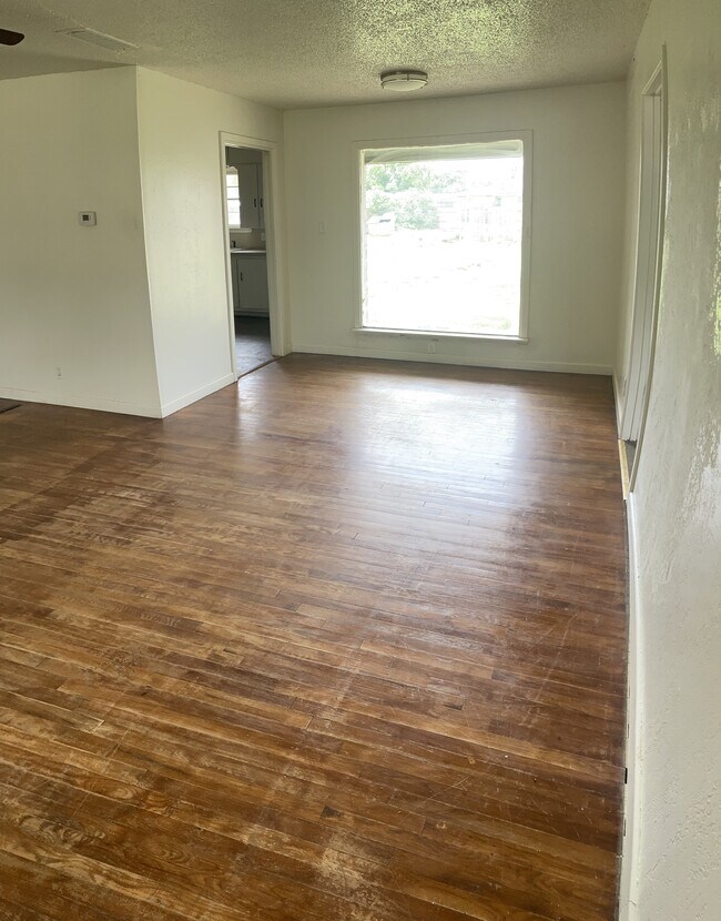 1308 E Reppto St, Brownfield, TX 79316 House for Rent in Brownfield