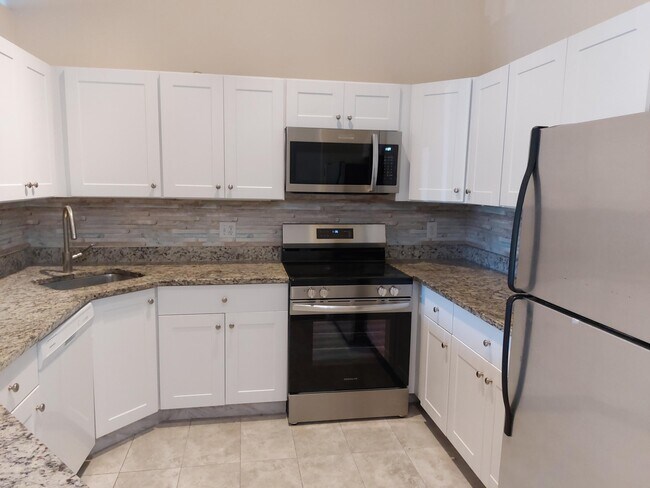 Building Photo - 6527 Chasewood Dr
