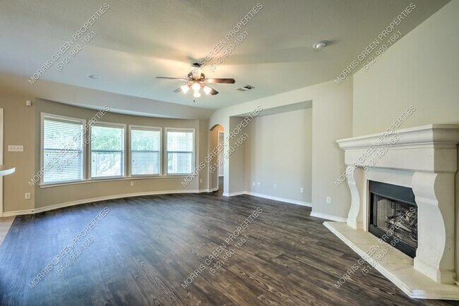 Foto del edificio - 138 Justin Leonard Dr