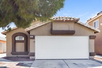 Building Photo - 5901 Commodore Cove Dr