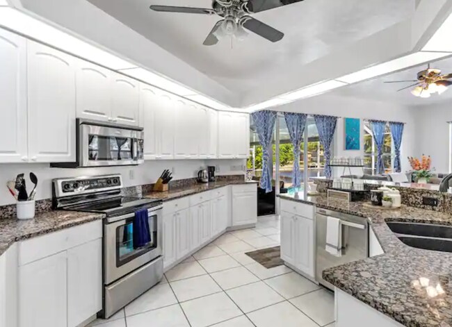 Foto del edificio - 413 SW 7th St