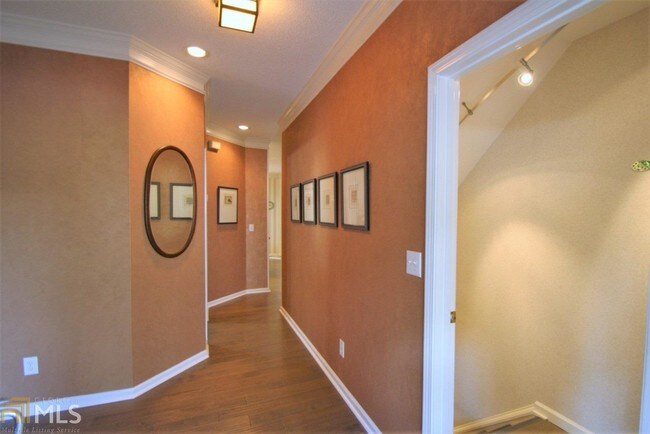 Building Photo - 2592 Collins Port Cove