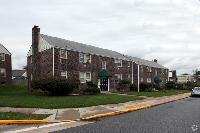 Building Photo - Parklynn Apartments