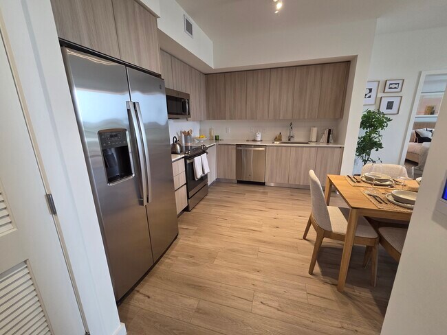 Foto del edificio - 7554 W 4th Ct